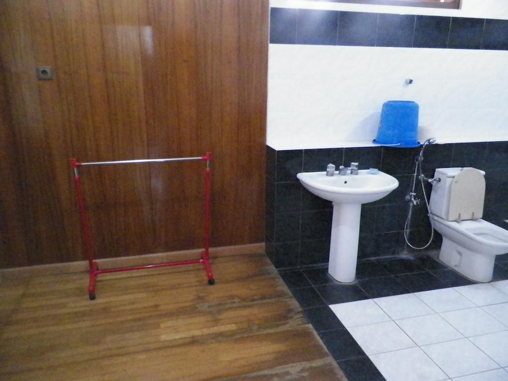 Rumah Utama Guest House 요그야카르타 객실 사진